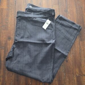 Old Navy Gray Plaid Trousers Pixie